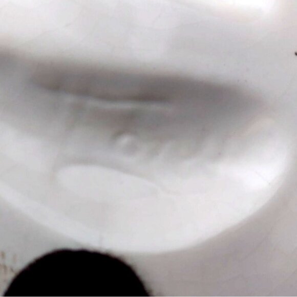 Pair Vintage White Porcelain Elephants Signed Tony Sitting & Standing Trunk Up - Picture 13 of 13